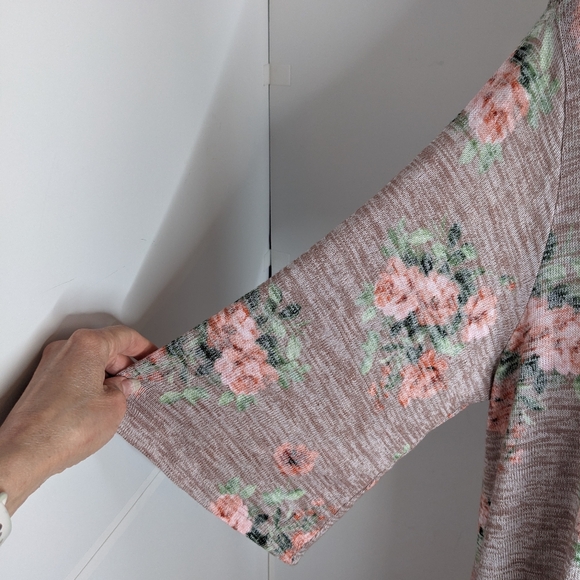 Torrid NWT long cardigan sweater floral kimono 3/4 sleeve 3X light brown orange - Picture 6 of 13
